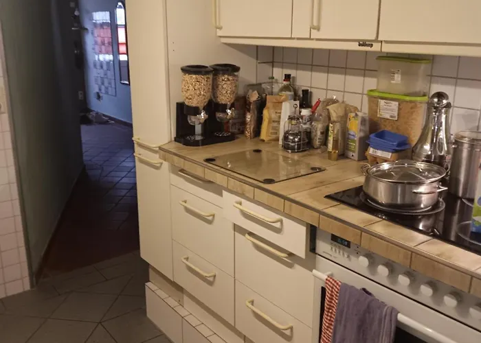 Monteurzimmer, Innenstadt Lage Alloggio in famiglia *